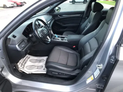 More photos of 2020 Honda Accord Sport at Lia Honda Enfield, CT