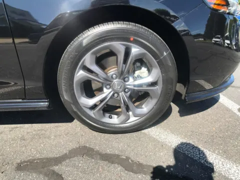 More photos of 2024 Honda Accord Hybrid EX-L at Lia Honda Enfield, CT