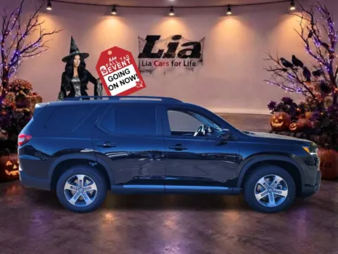 Photos of 2026 Honda Pilot EX-L for sale in Enfield, CT at Lia Honda Enfield