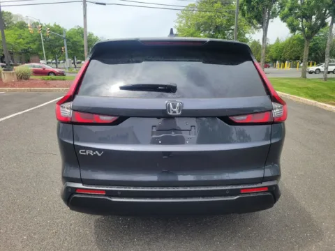 More photos of 2027 Honda CR-V EX-L at Lia Honda Enfield, CT