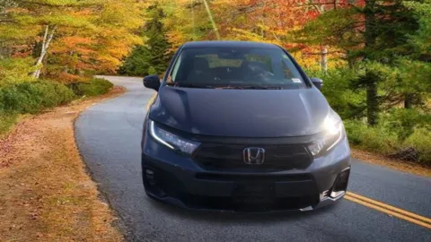 Another view of 2027 Honda Odyssey EX-L for sale in Enfield, CT at Lia Honda Enfield