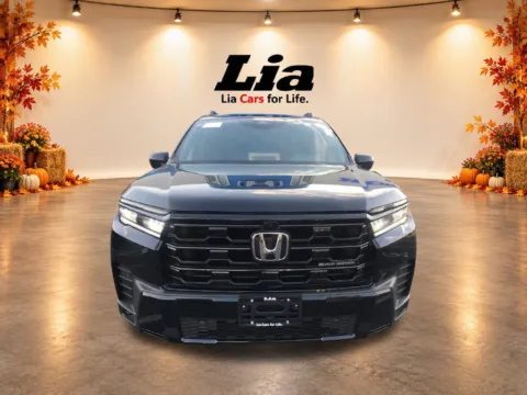Photos of 2026 Honda Pilot Black Edition for sale in Enfield, CT at Lia Honda Enfield