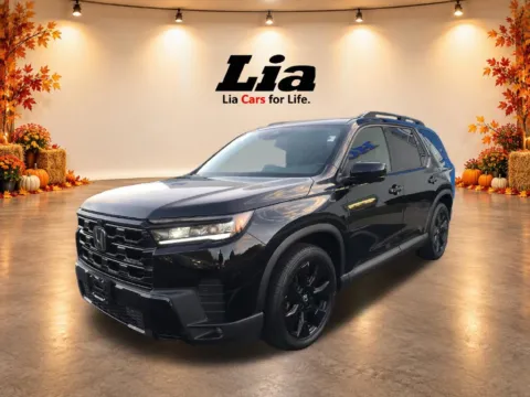 Another view of 2026 Honda Pilot Black Edition for sale in Enfield, CT at Lia Honda Enfield