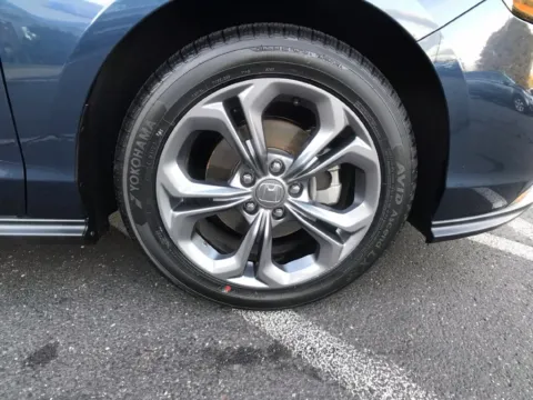 More photos of 2023 Honda Accord EX at Lia Honda Enfield, CT