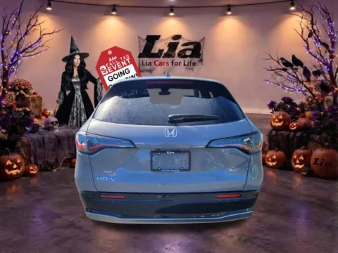 More photos of 2027 Honda HR-V EX-L at Lia Honda Enfield, CT