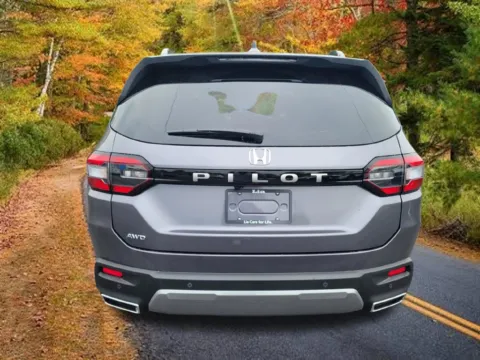 More photos of 2026 Honda Pilot EX-L at Lia Honda Enfield, CT