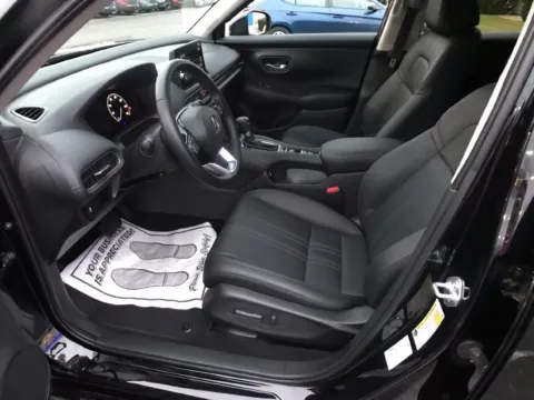 More photos of 2026 Honda HR-V EX-L at Lia Honda Enfield, CT