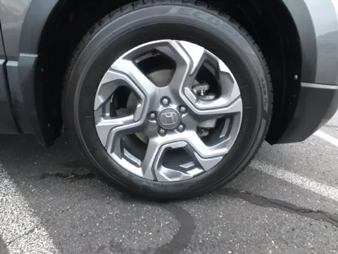 More photos of 2018 Honda CR-V EX-L at Lia Honda Enfield, CT
