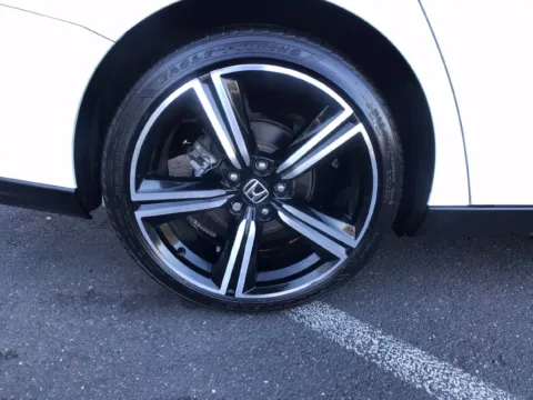 More photos of 2024 Honda Accord Hybrid Sport at Lia Honda Enfield, CT