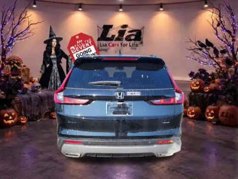 More photos of 2027 Honda CR-V Hybrid Sport Touring at Lia Honda Enfield, CT
