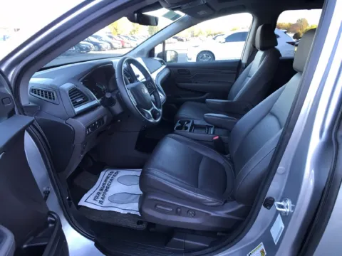 More photos of 2024 Honda Odyssey EX-L at Lia Honda Enfield, CT
