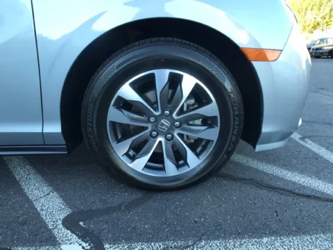 More photos of 2024 Honda Odyssey EX-L at Lia Honda Enfield, CT