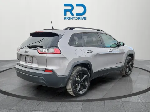 Another view of 2019 Jeep Cherokee Altitude for sale in El Paso, TX at RightDrive - 1791 Lee Trevino