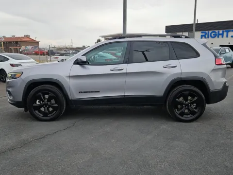 More photos of 2019 Jeep Cherokee Altitude at RightDrive - 1791 Lee Trevino, TX
