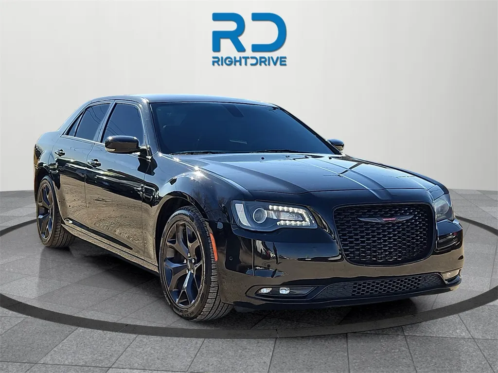 2021 Chrysler 300
