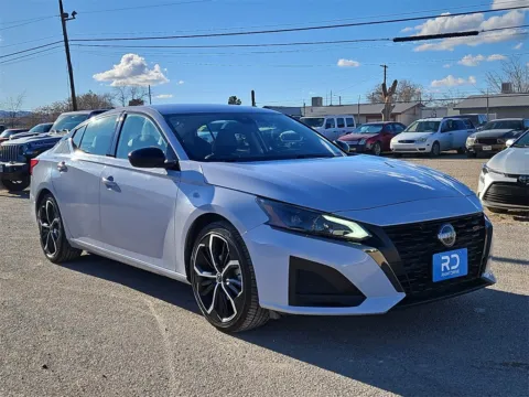 White 2024 Nissan Altima 2.5 SR for sale in El Paso, TX