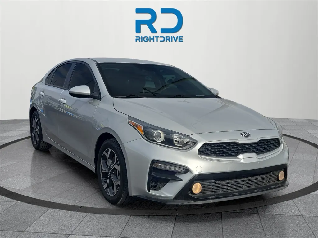 Silver 2021 Kia Forte LXS for sale in El Paso, TX