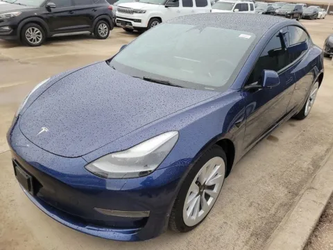 Photos of 2022 Tesla Model 3 for sale in El Paso, TX at RightDrive - 1791 Lee Trevino