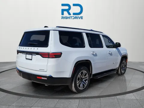 Another view of 2024 Jeep Wagoneer Series II for sale in El Paso, TX at RightDrive - 1791 Lee Trevino