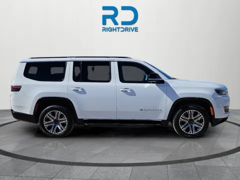 Photos of 2024 Jeep Wagoneer Series II for sale in El Paso, TX at RightDrive - 1791 Lee Trevino