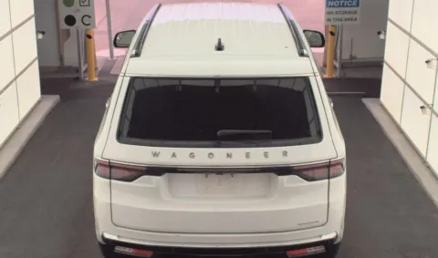 More photos of 2024 Jeep Wagoneer Series II at RightDrive - 1791 Lee Trevino, TX