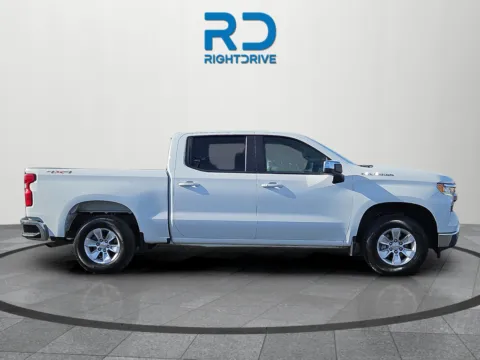 Photos of 2025 Chevrolet Silverado 1500 LT for sale in El Paso, TX at RightDrive - 1791 Lee Trevino