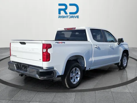 Another view of 2025 Chevrolet Silverado 1500 LT for sale in El Paso, TX at RightDrive - 1791 Lee Trevino