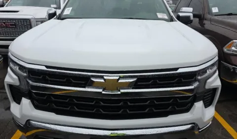 Photos of 2025 Chevrolet Silverado 1500 LT for sale in El Paso, TX at RightDrive - 1791 Lee Trevino