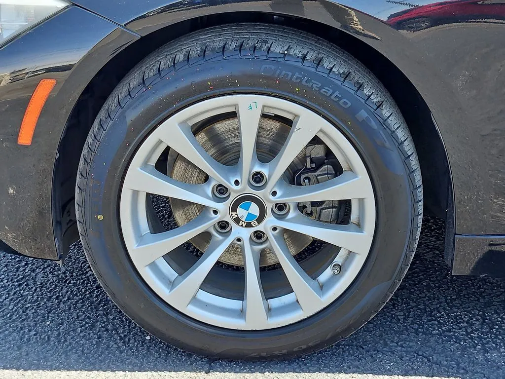 2017 BMW 3 Series 320i - Photo 7