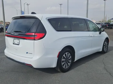 Another view of 2024 Chrysler Pacifica Hybrid Select for sale in El Paso, TX at RightDrive - 1791 Lee Trevino