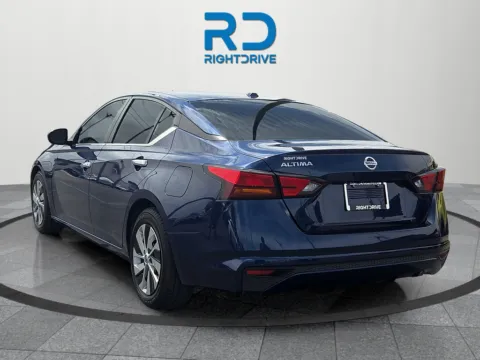 More photos of 2020 Nissan Altima 2.5 S at RightDrive - 1791 Lee Trevino, TX