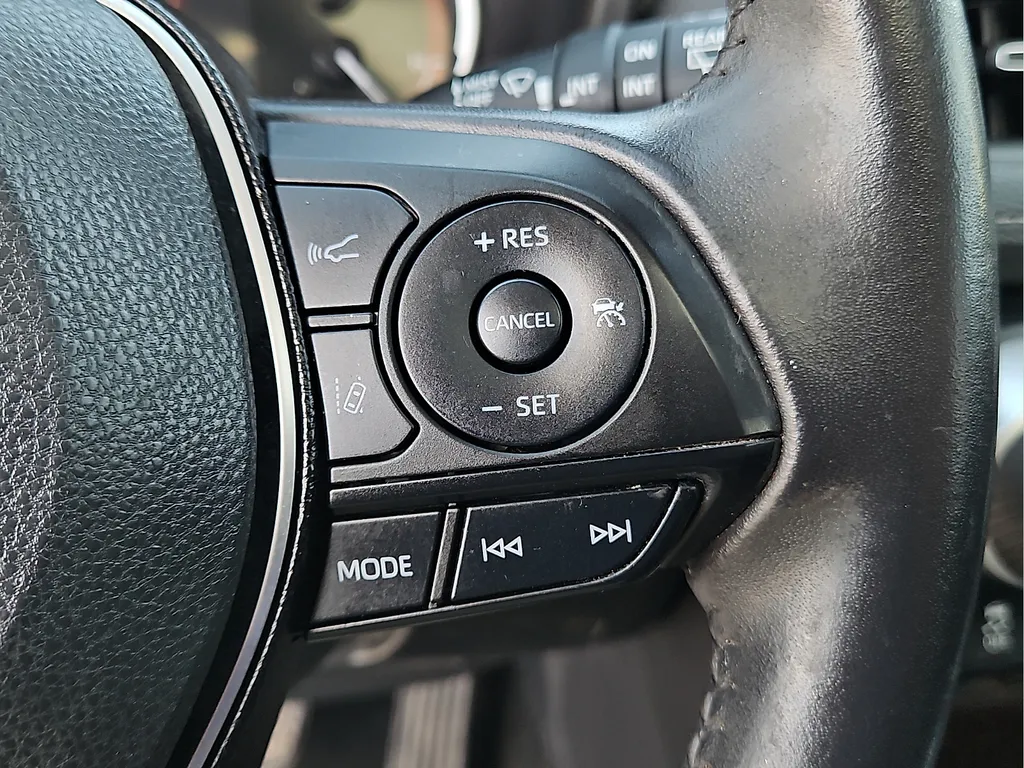 Toyota RAV4 photo 23