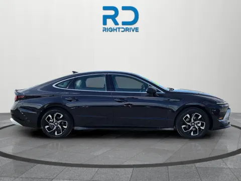 Photos of 2025 Hyundai Sonata SEL for sale in El Paso, TX at RightDrive - 1791 Lee Trevino