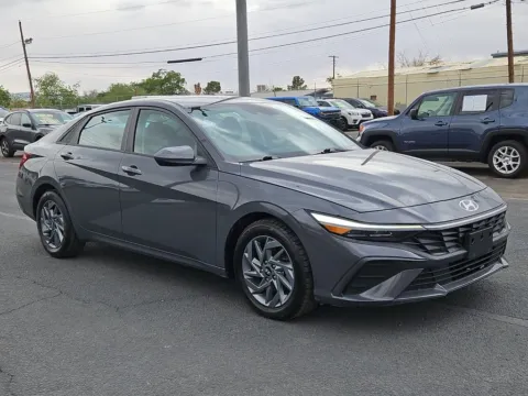 Gray 2024 Hyundai Elantra SEL for sale in El Paso, TX