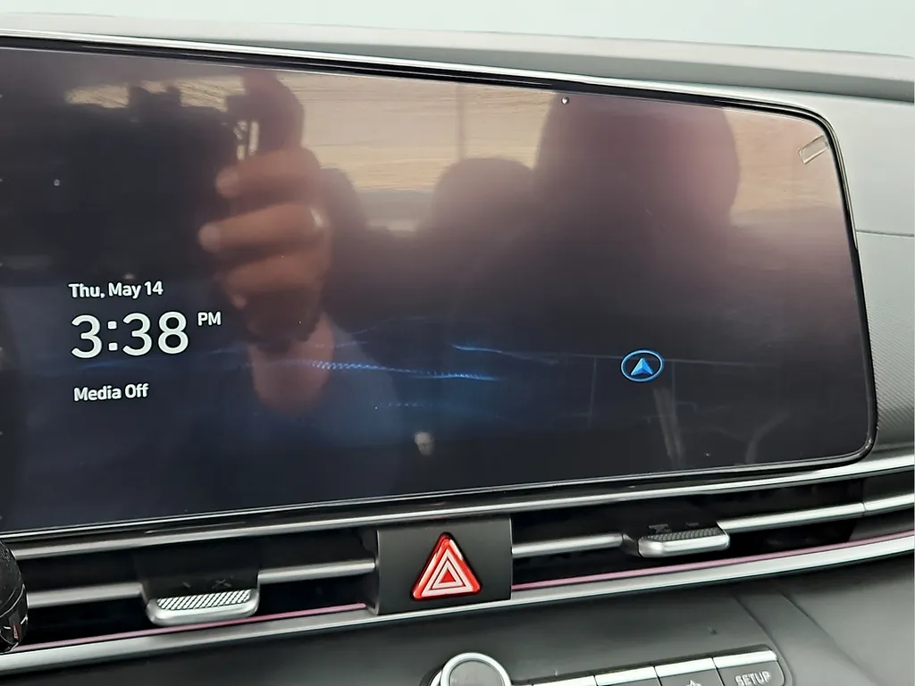 2024 Hyundai Elantra SEL - Photo 19