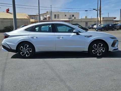 Photos of 2025 Hyundai Sonata SEL for sale in El Paso, TX at RightDrive - 1791 Lee Trevino