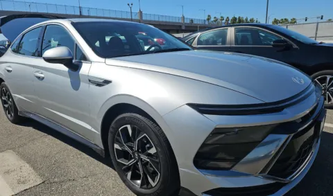 Photos of 2025 Hyundai Sonata SEL for sale in El Paso, TX at RightDrive - 1791 Lee Trevino