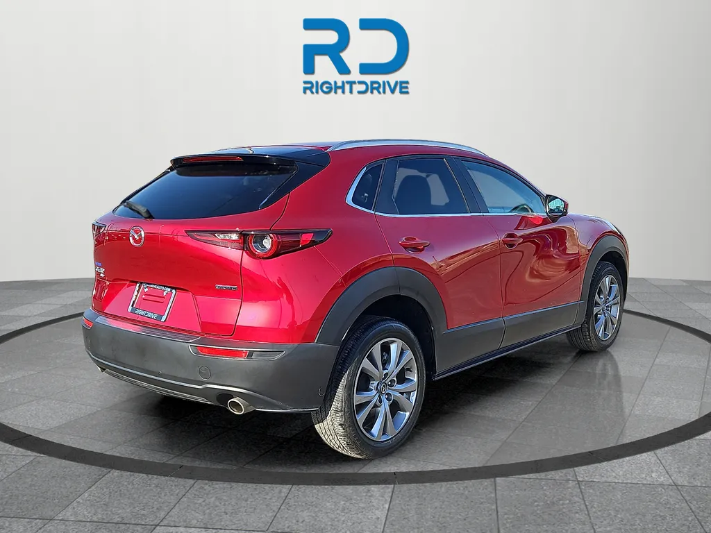 Mazda CX-30 photo 3