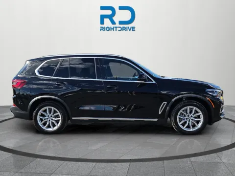 Photos of 2021 BMW X5 sDrive40i for sale in El Paso, TX at RightDrive - 1791 Lee Trevino