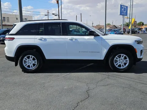 Photos of 2025 Jeep Grand Cherokee Laredo for sale in El Paso, TX at RightDrive - 1791 Lee Trevino