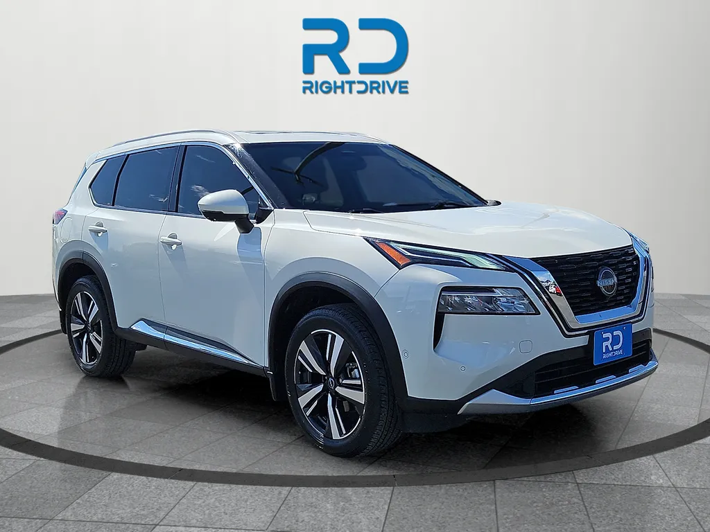 White 2023 Nissan Rogue Platinum for sale in El Paso, TX