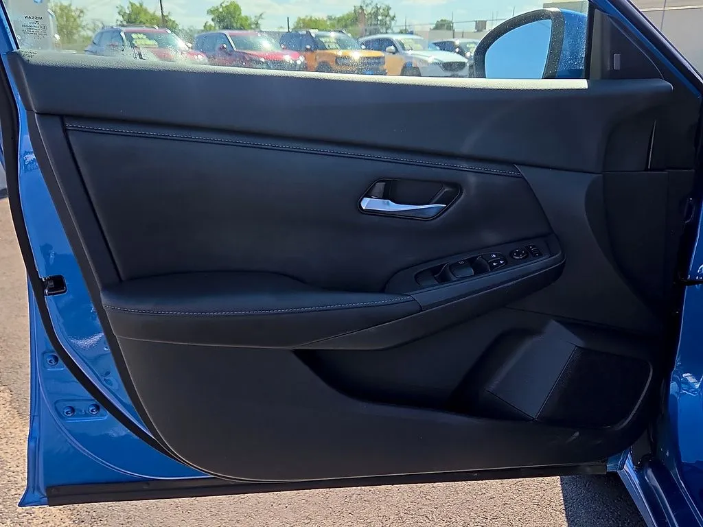 2021 Nissan Sentra SV - Photo 16