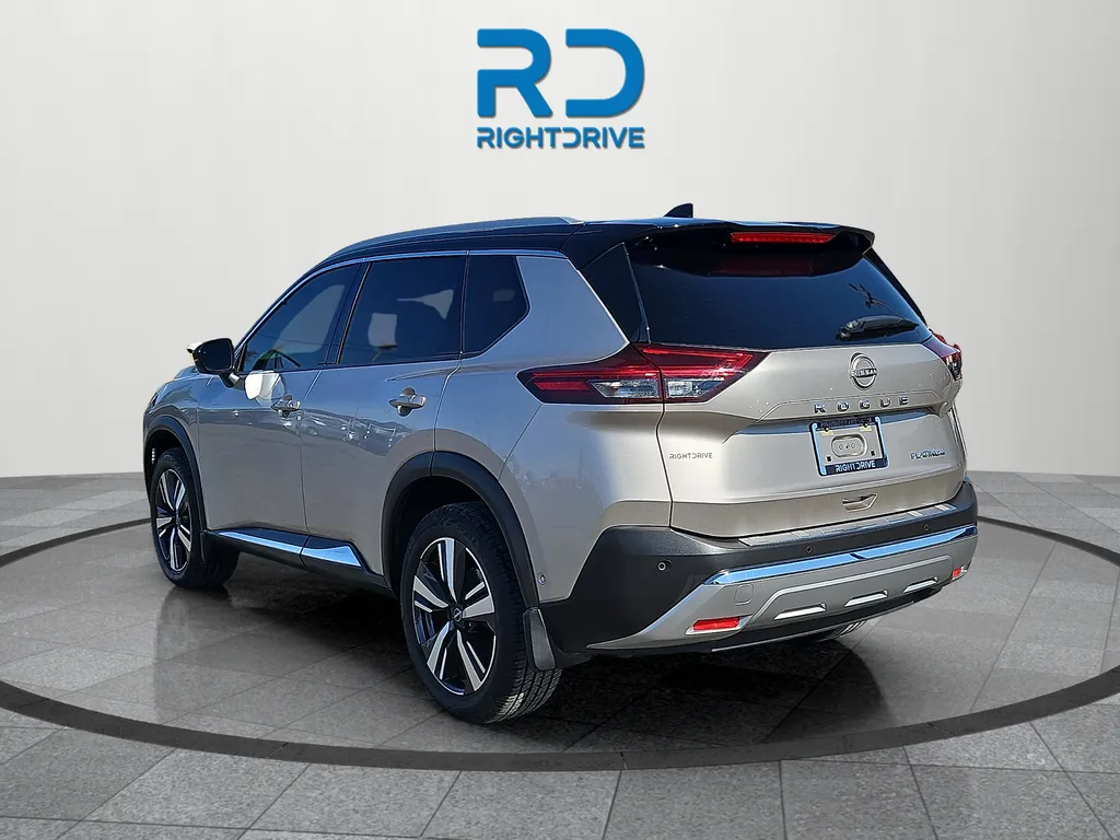 Nissan Rogue photo 4