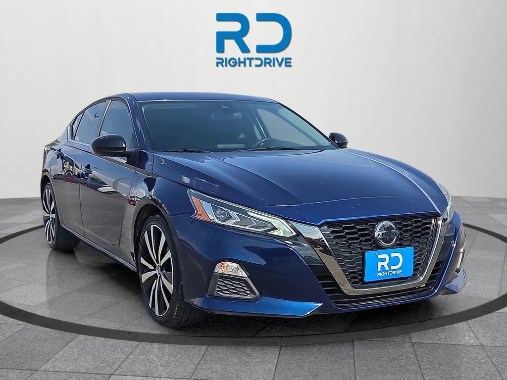 2021 Nissan Altima 2.5 SR
