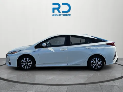 More photos of 2017 Toyota Prius Prime Advanced at RightDrive - 1791 Lee Trevino, TX