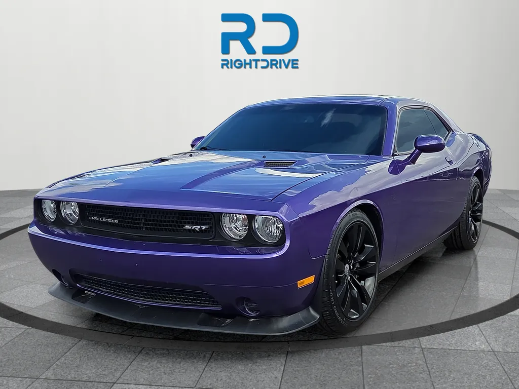 2014 Dodge Challenger SRT8 - Photo 6