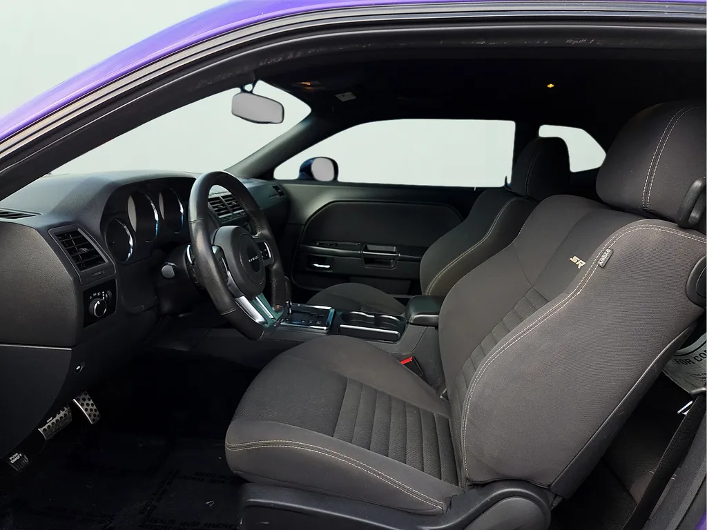 2014 Dodge Challenger SRT8 - Photo 19