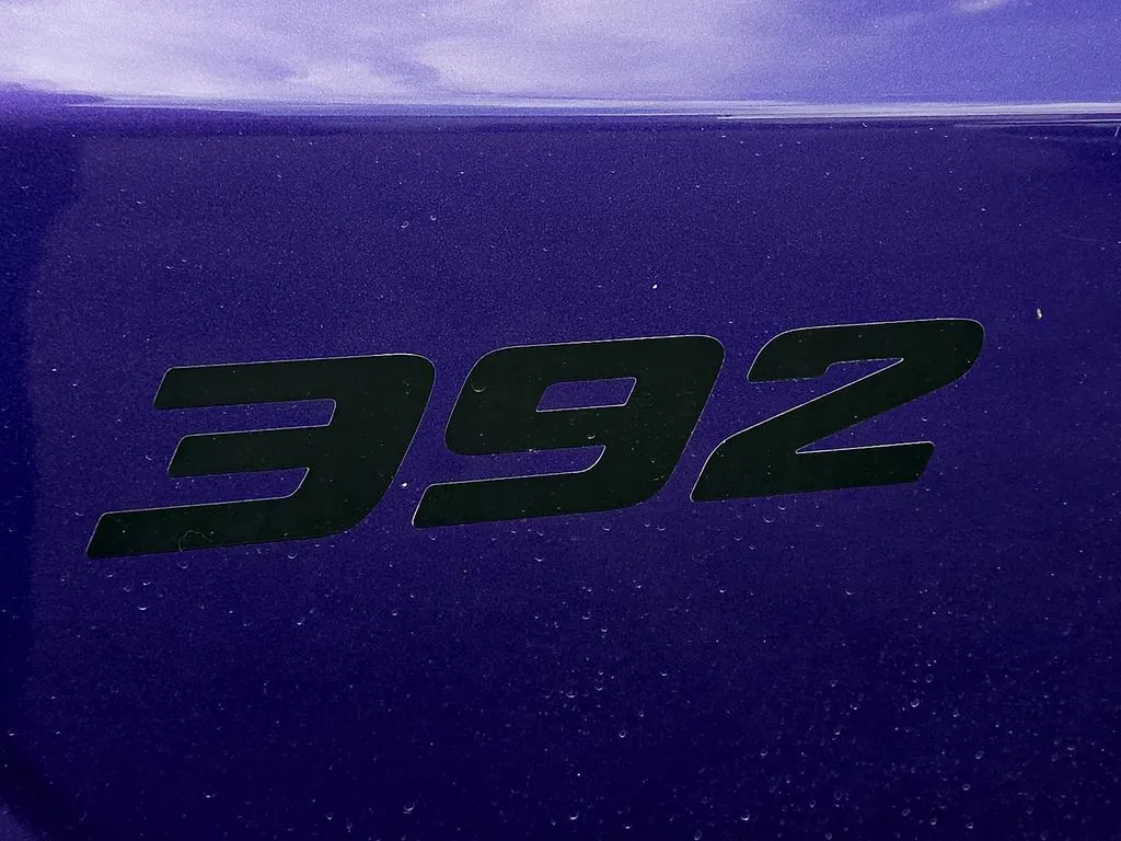 2014 Dodge Challenger SRT8 - Photo 10