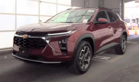 More photos of 2024 Chevrolet Trax LT at RightDrive - 1791 Lee Trevino, TX