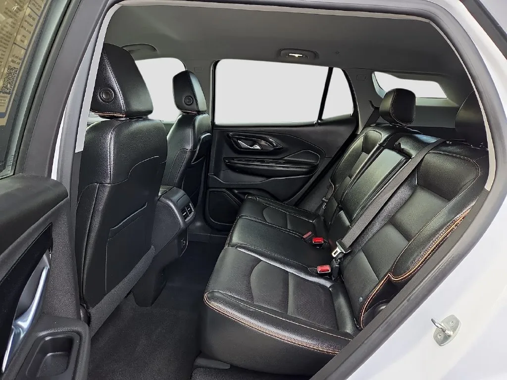 GMC Terrain photo 15